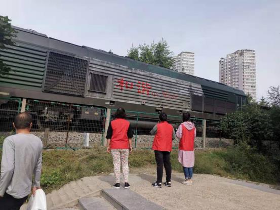 帽盔山街道重塑城市面貌，推动区域发展新项目启动